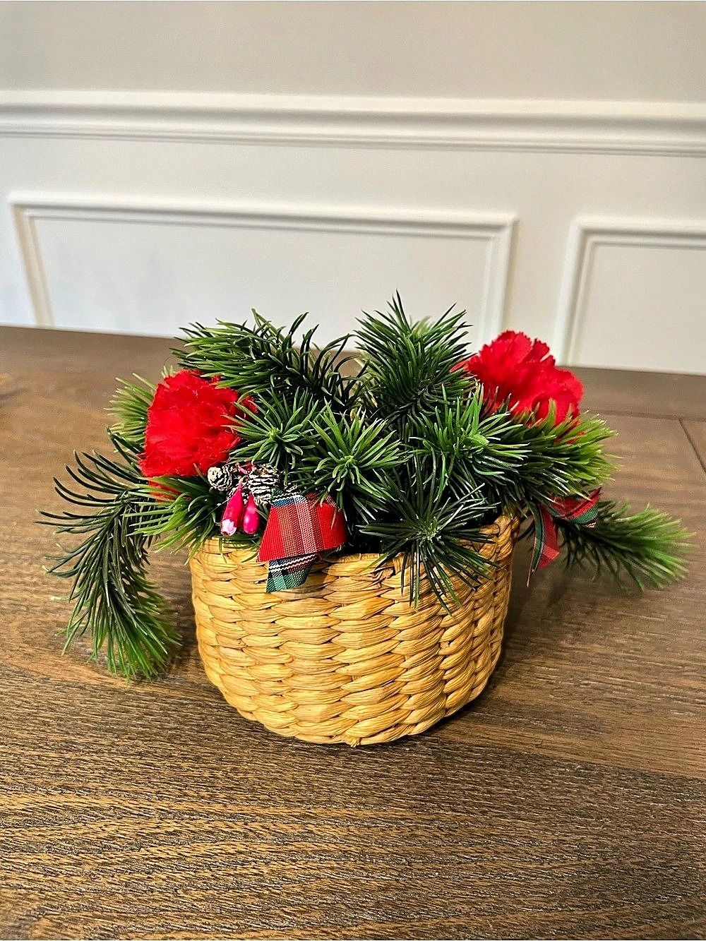 Holiday Floral Basket Decor in Green & Red